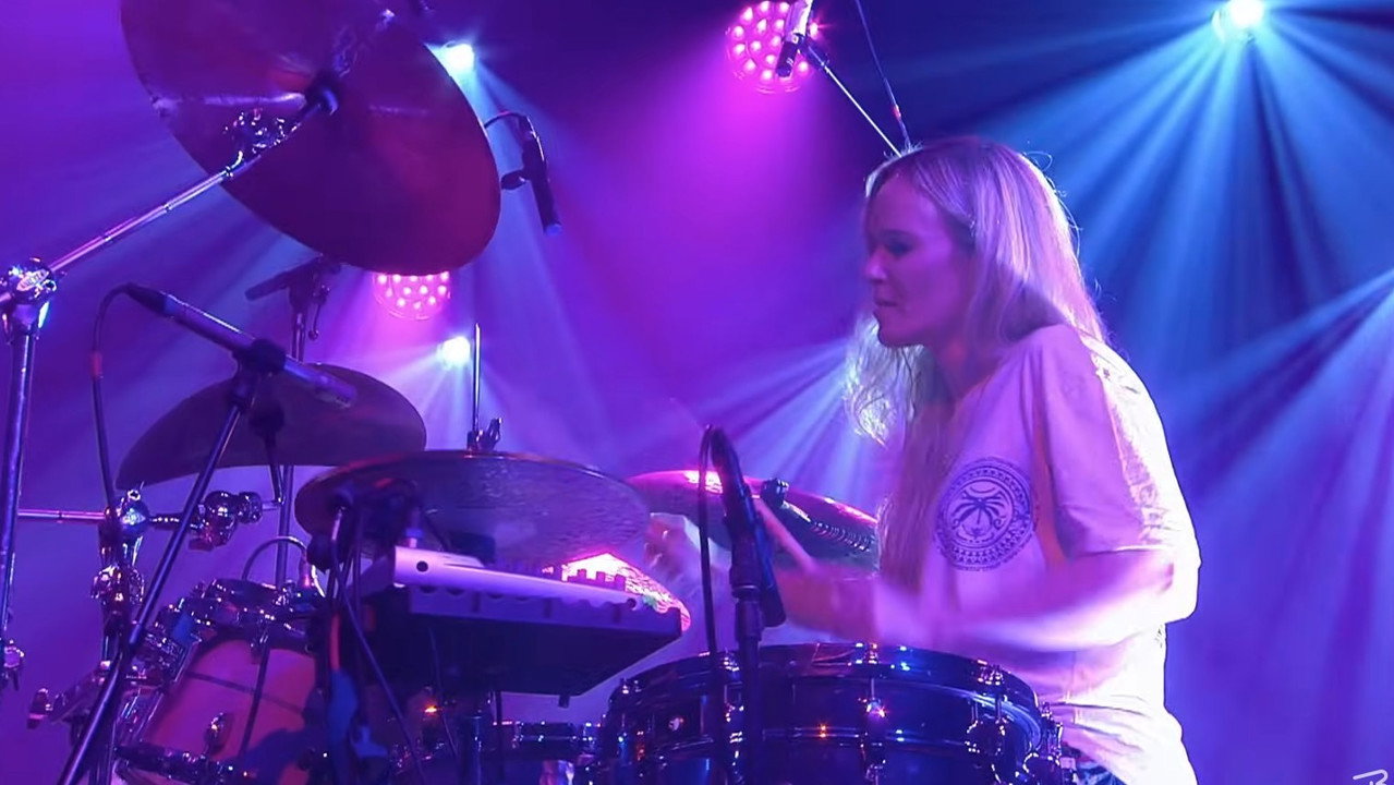 Anika Nilles – Live at Leverkusener Jazztage 2023