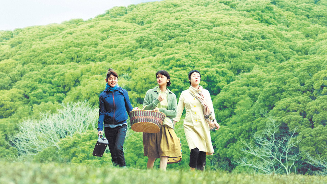 Sue, Mai & Sawa: Righting the Girl Ship