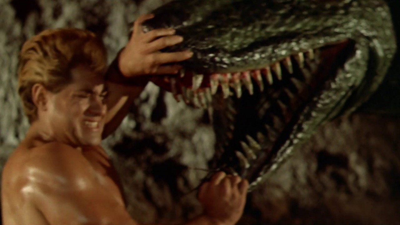 Maciste contre les monstres