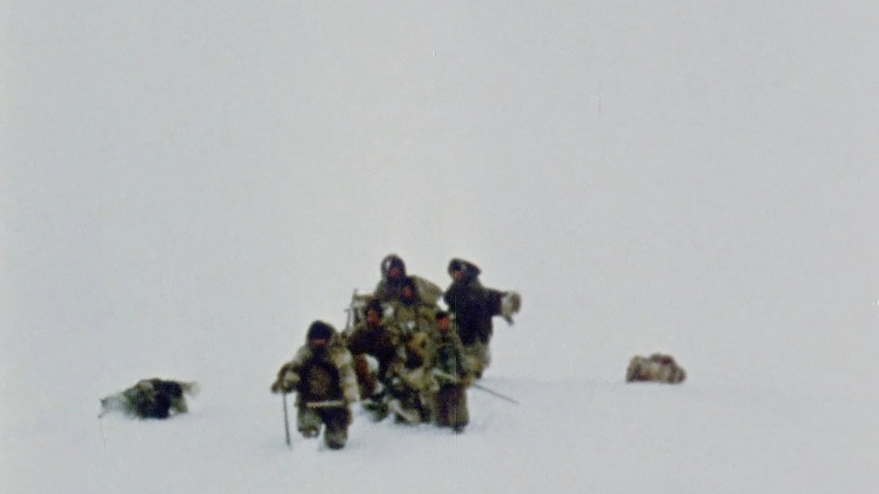 Netsilik Eskimos, I: At the Autumn River Camp