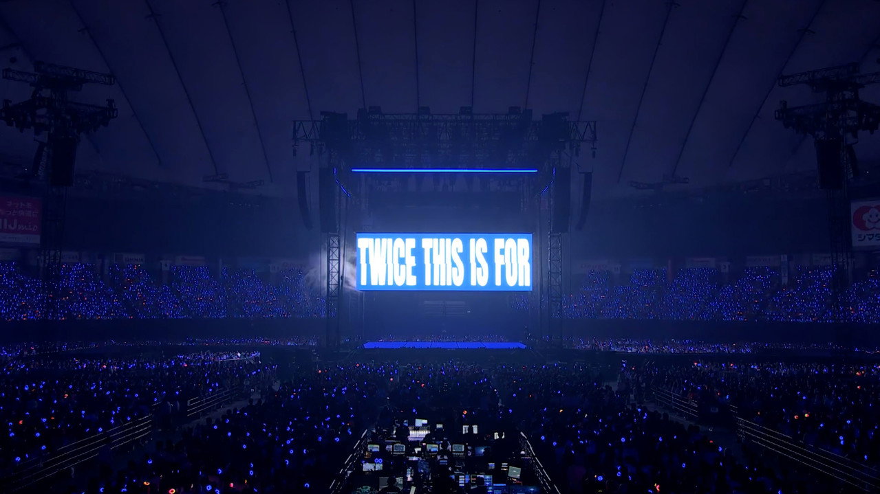 『TWICE THIS IS FOR WORLD TOUR IN JAPAN』