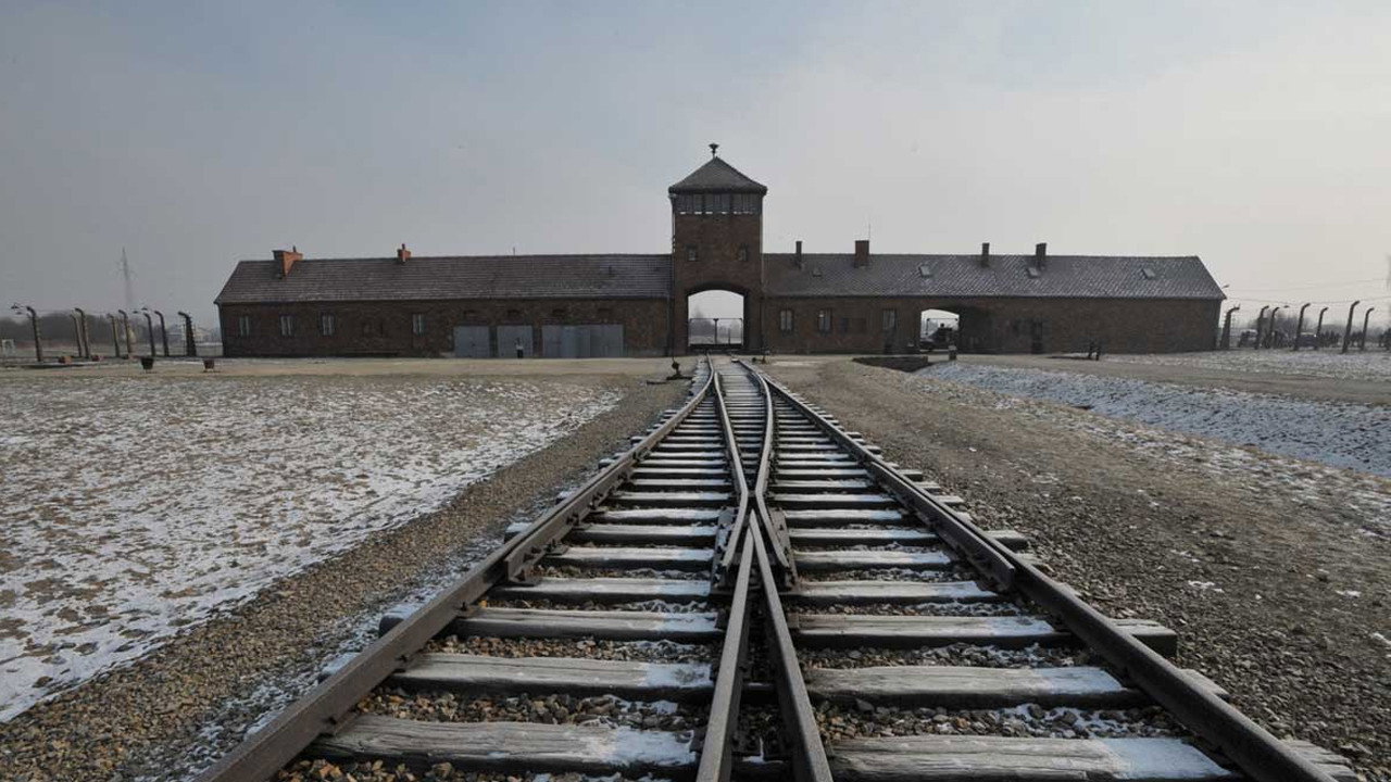 Née à Auschwitz
