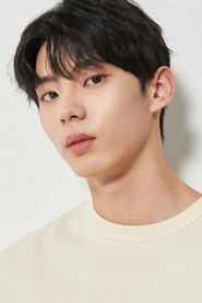 김어진
