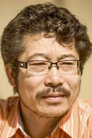 巴音