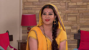 Angoori Brings 'rakhis' For Bhoja