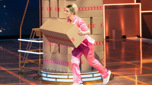 Will They Win the Bunk Beds, Tiny Diner and Diamond Ring?