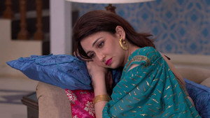 Manmohan Incites Anita to Divorce Vibhuti