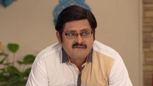 Manmohan is Shocked By Anita's Attire