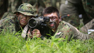 Pourquoi le Japon mise sur les armes ?