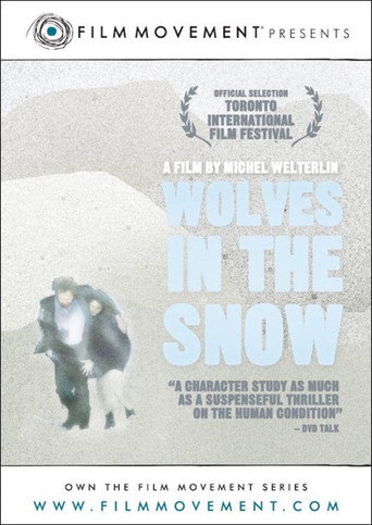 Des chiens dans la neige